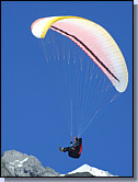 Parapente dans les Alpes