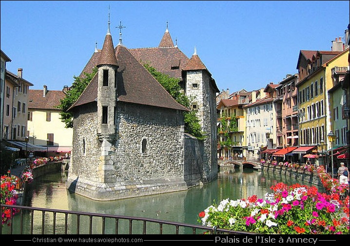 annecy_palais_isle.jpg