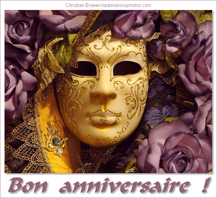 Bon Anniversaire avec un Masque vénitien