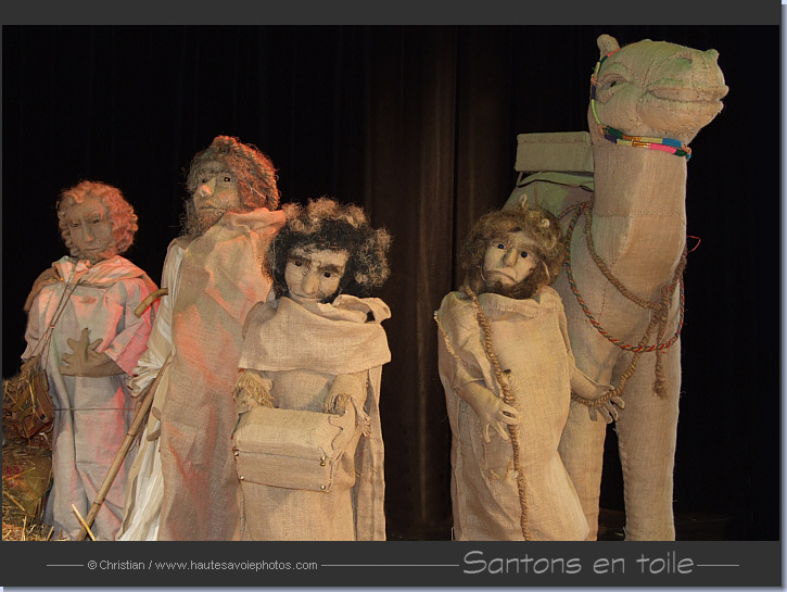 Santons r�alis�s en toile