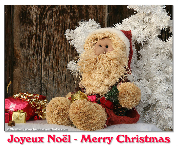Père Noël en paille
