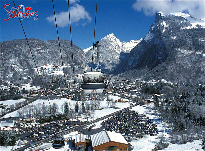 Télécabine de la station de Samoëns