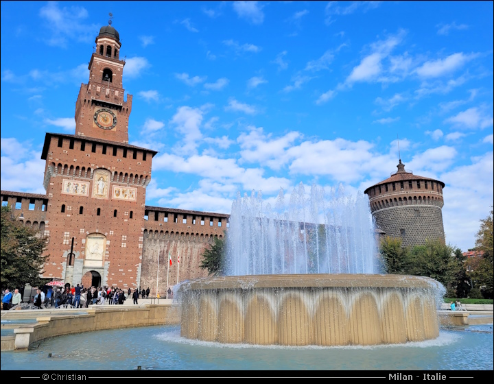 Castello Sforzesco - Milan Italie - Milano Italia